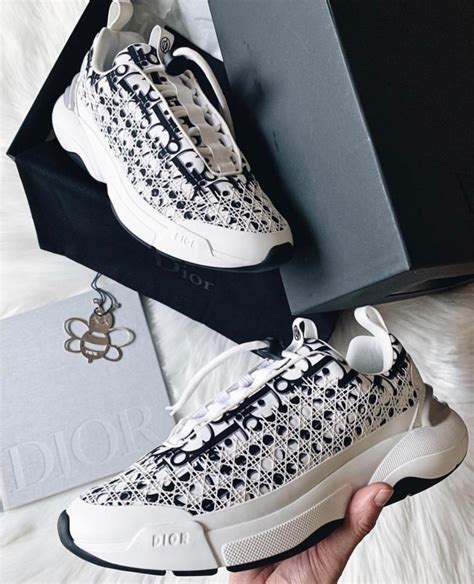 sneakers dior price|christian Dior sneakers on sale.